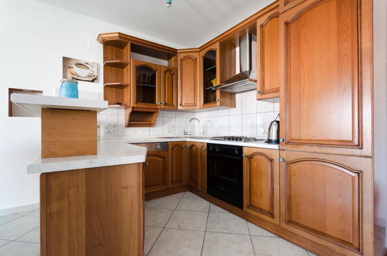 Apartments Slavica R Banjol Exterior photo